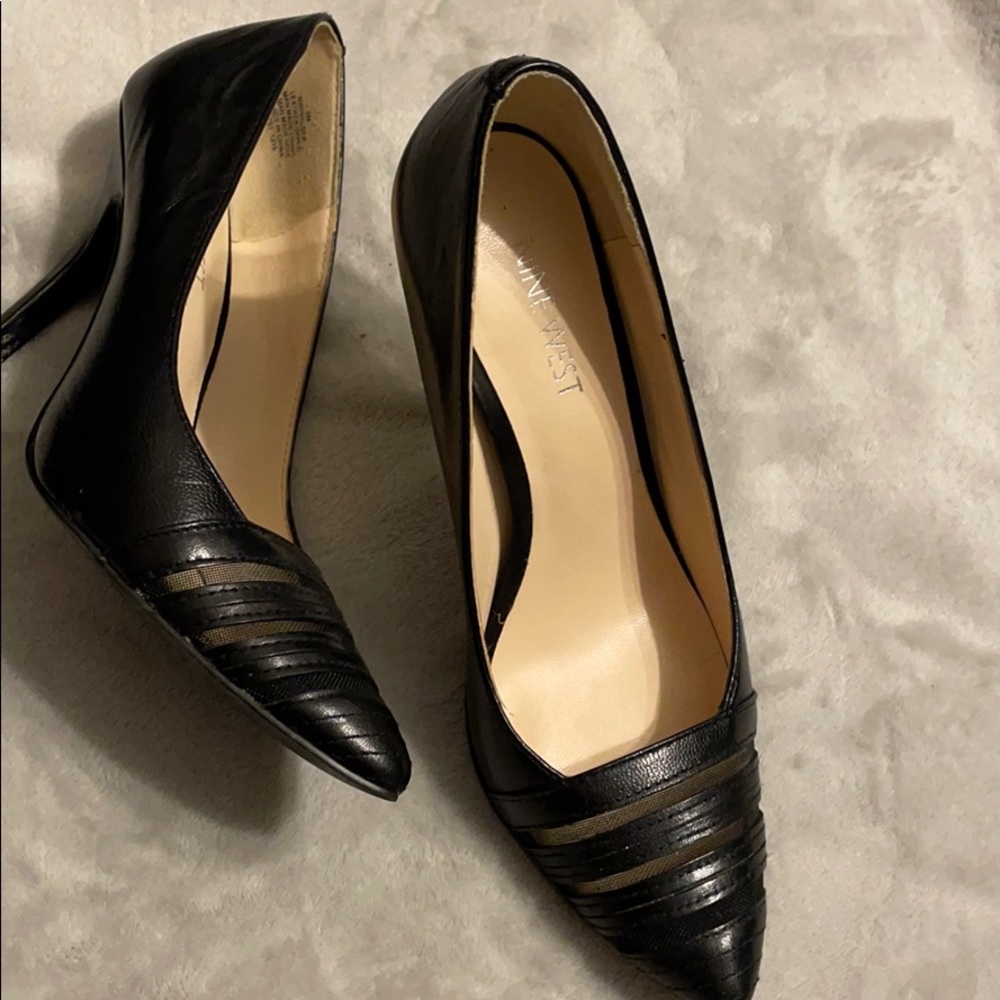 Heels - Picture 3 of 3